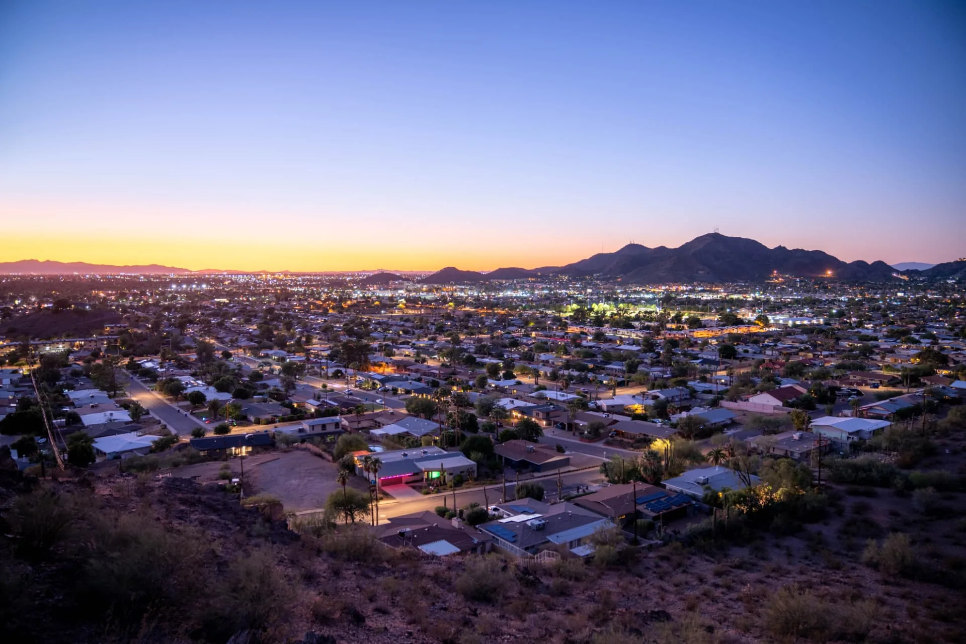 Garage door repair and installation in North Phoenix, AZ